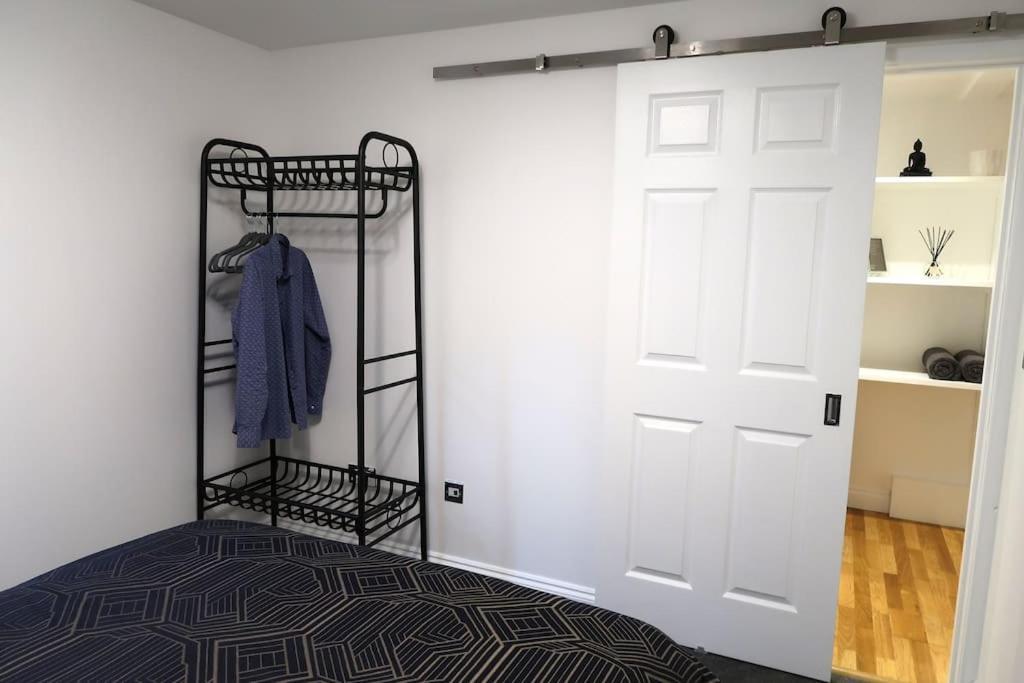 ***Spotless, Bright 1 Double Bed Apartment*** 바스 외부 사진